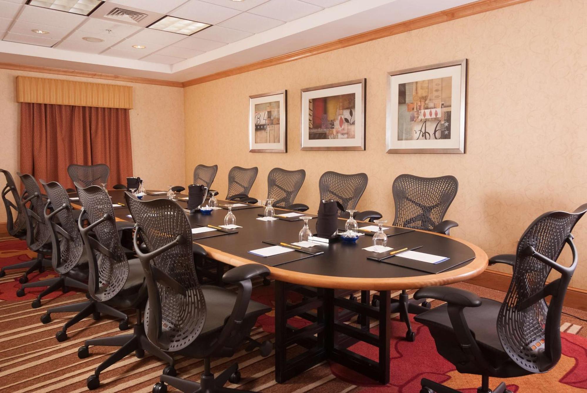 Hilton Garden Inn Atlanta Airport/Millenium Center College Park Екстериор снимка