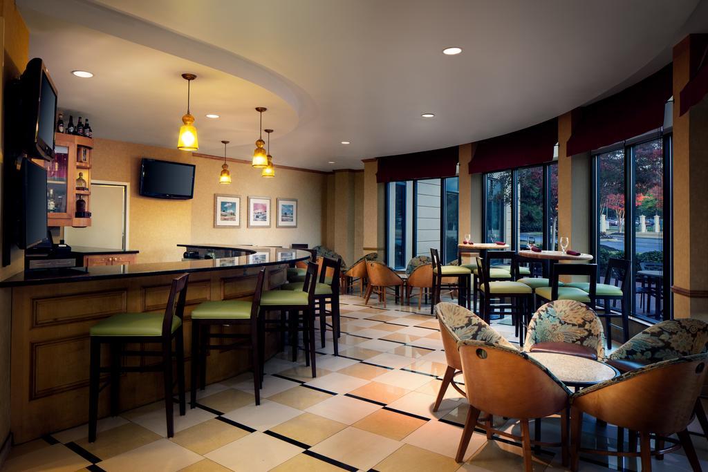 Hilton Garden Inn Atlanta Airport/Millenium Center College Park Екстериор снимка