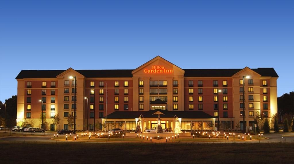 Hilton Garden Inn Atlanta Airport/Millenium Center College Park Екстериор снимка