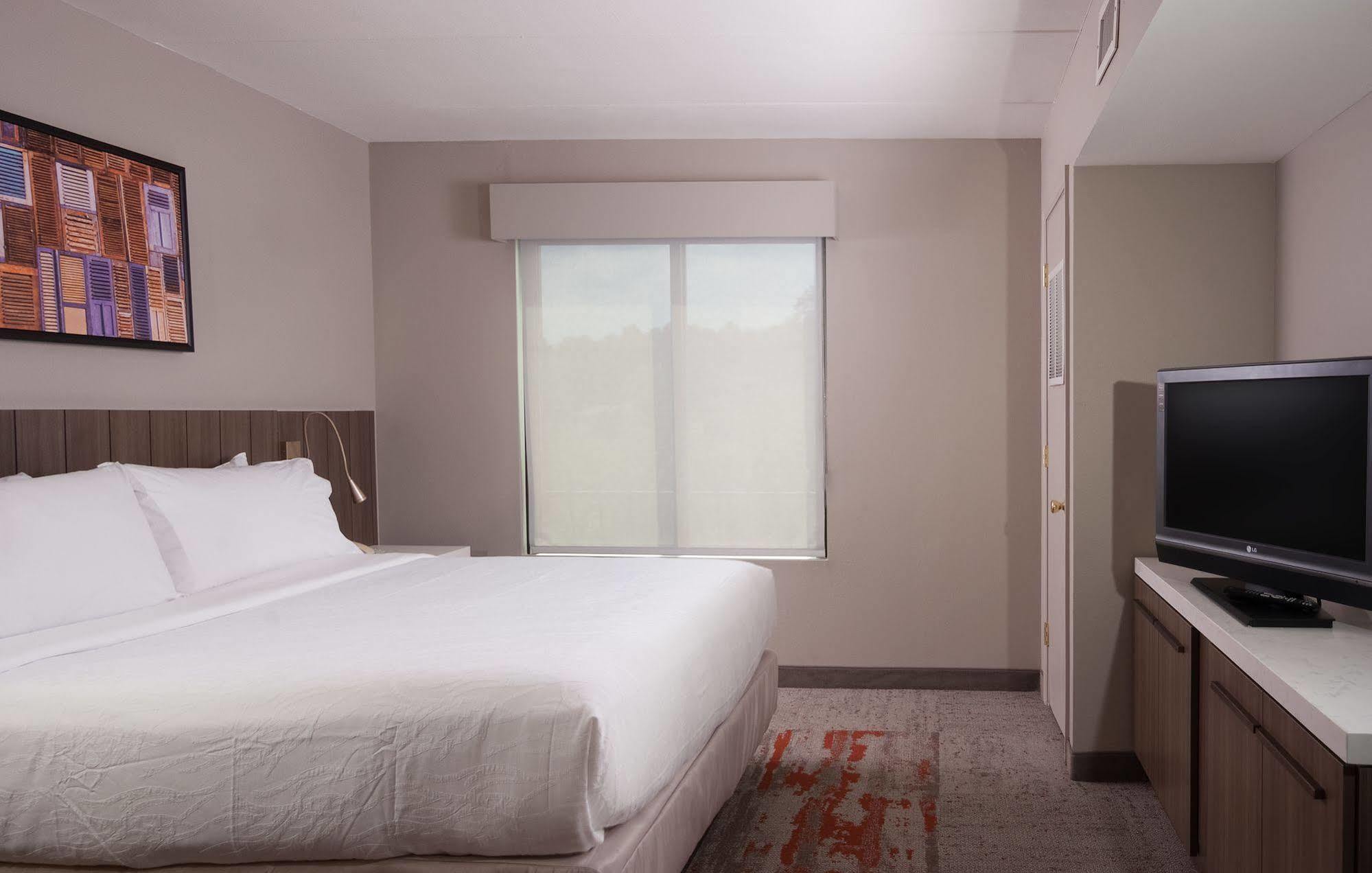 Hilton Garden Inn Atlanta Airport/Millenium Center College Park Екстериор снимка